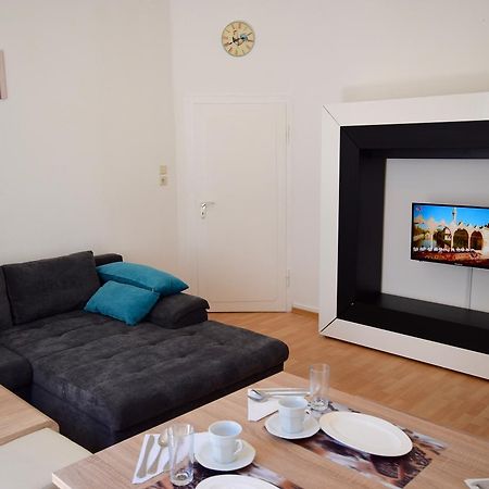 Apartment Ostendplatz Stuttgart Exteriör bild